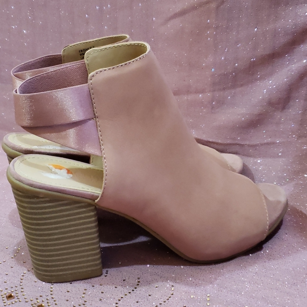 Kenneth Cole blush pink open toe sandals 7M - Picture 4 of 7